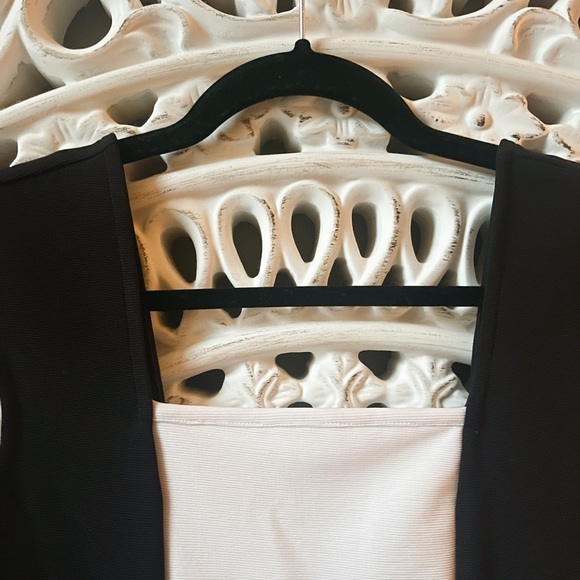 Color block dress - Picture 3 of 5